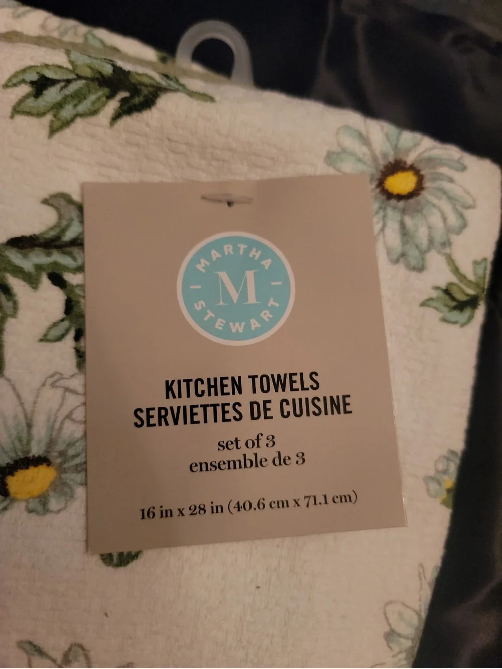 Martha Stewart White and Sage Kitchen Towel Set w/ Yellow and Green Daisy Print
